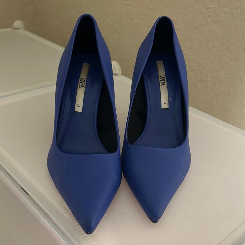 Zara Blue Pointed Toe Heels